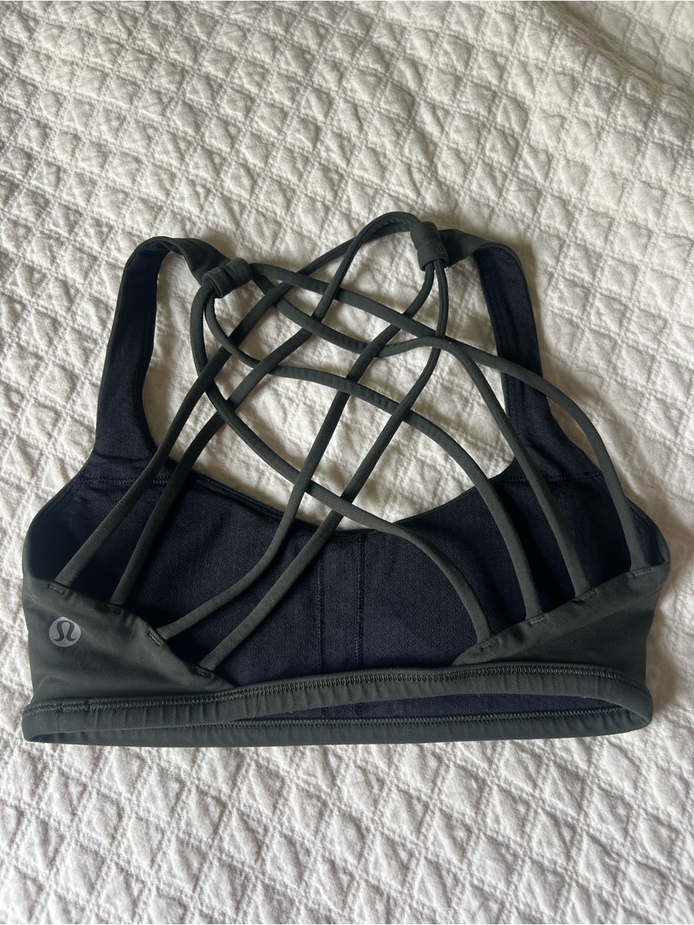 Lululemon Free to Be Bra